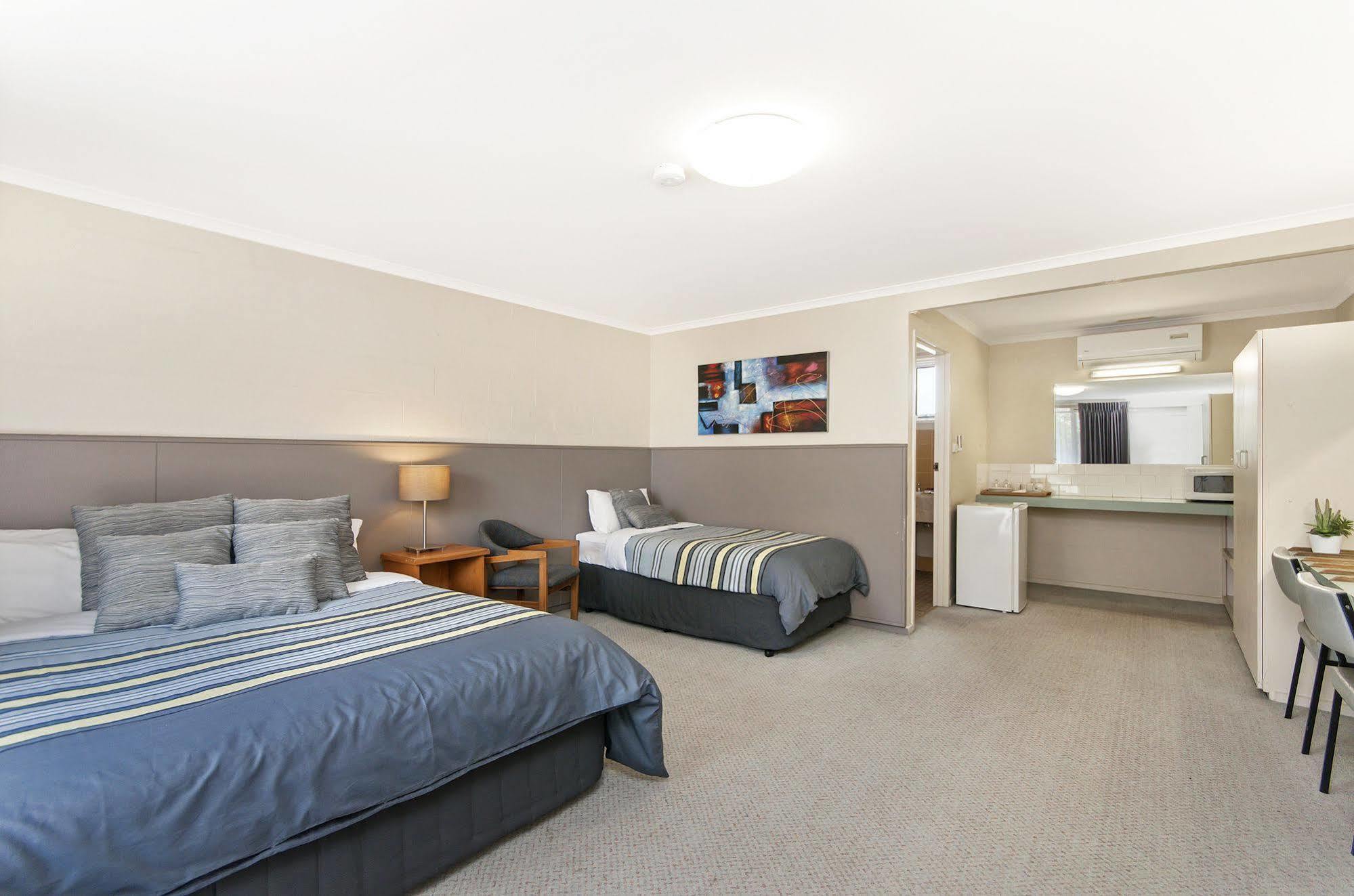 Melaleuca Motel Портленд Екстер'єр фото