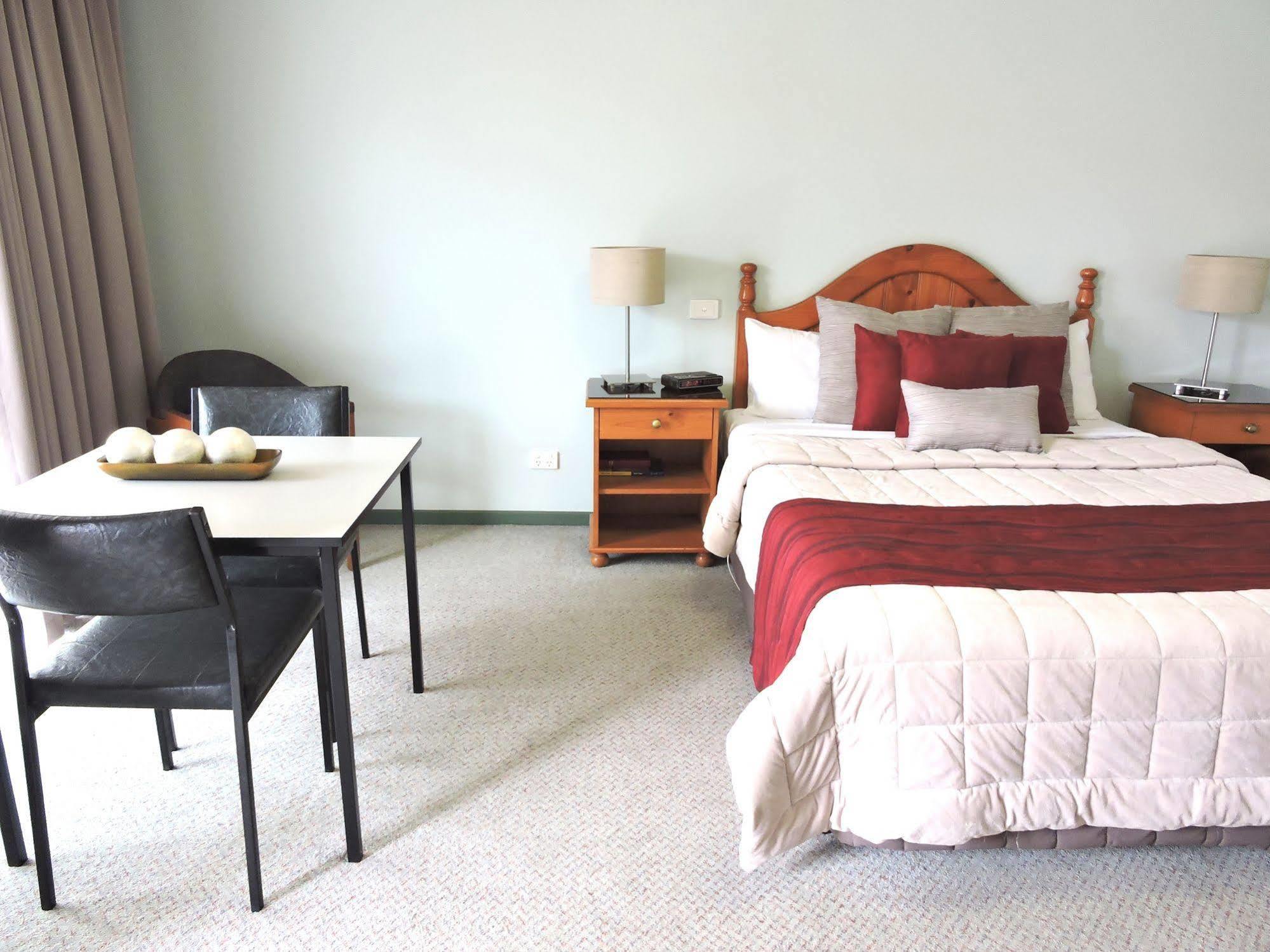 Melaleuca Motel Портленд Екстер'єр фото